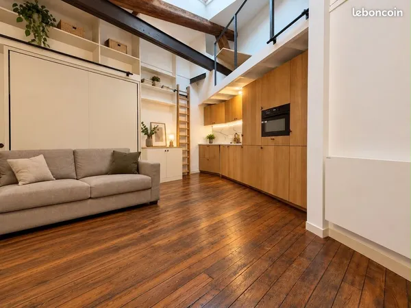 Studio 18.5m² Paris centre 8ème