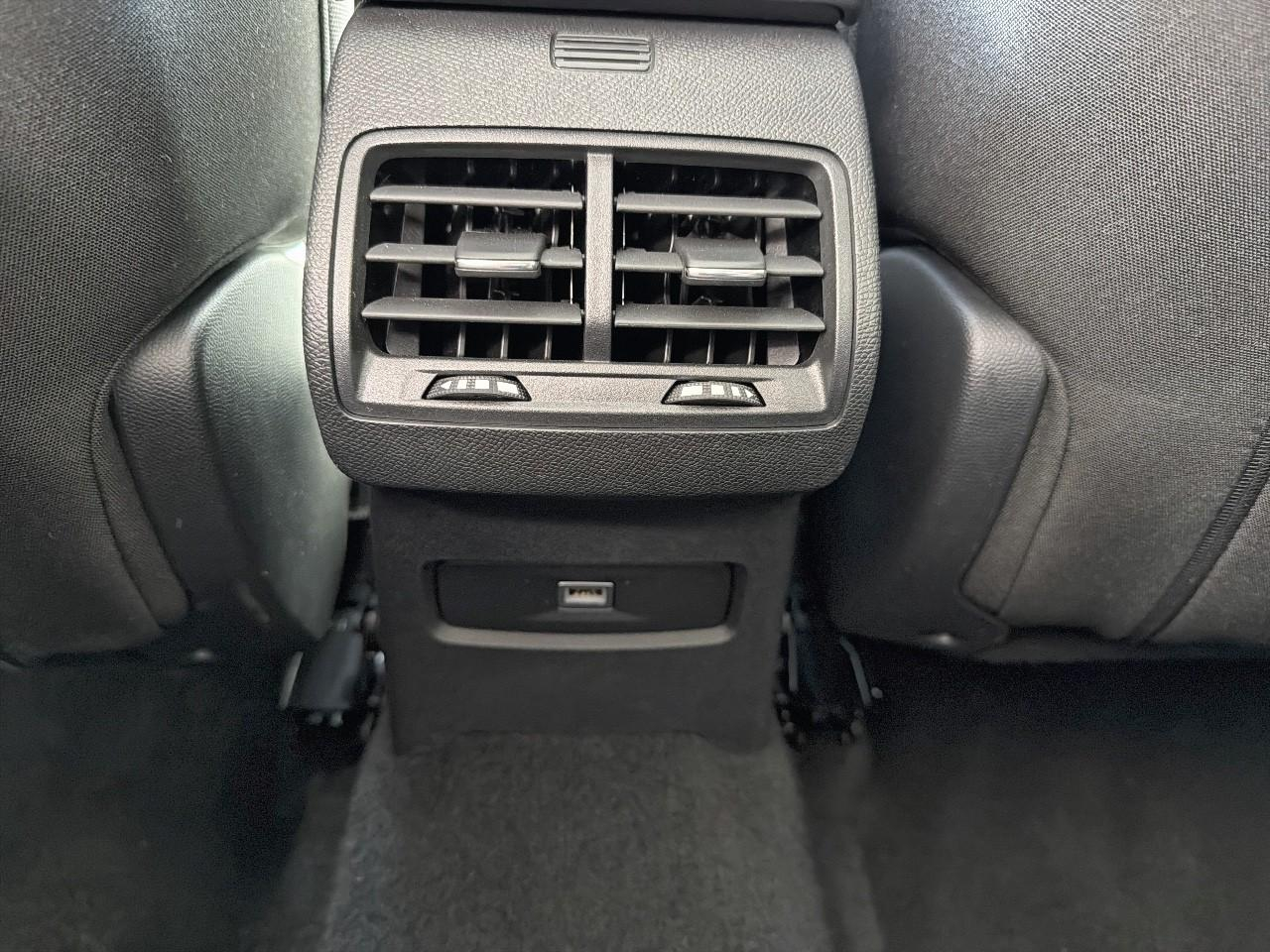 Citroën C4 bluehdi 130 s&s eat8 c-series — photo 15