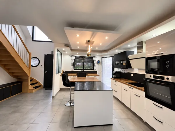 Maison Hebecourt 6 pièce(s) 126.5 m2