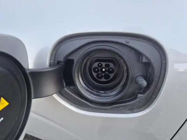 Volvo Xc60 t6 hybride rechargeable 253 + 145ch ultra style chrome geartronic 8 awd — photo 19