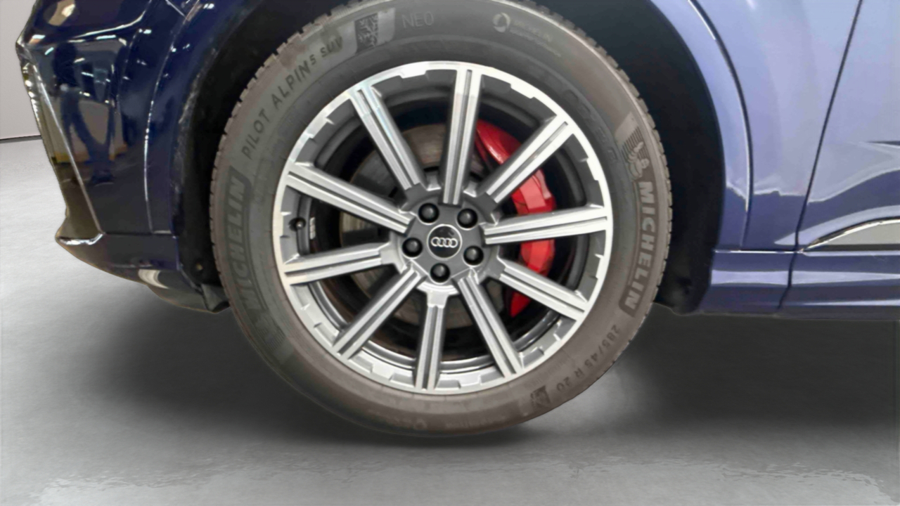Audi Q7 60 TFSI e 462 Tiptronic 8 Quattro — photo 14