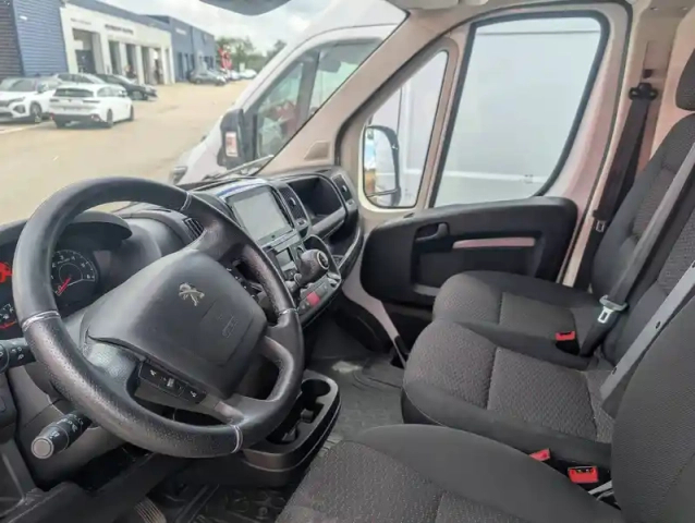 Peugeot Boxer tole 3.5 t l4h2 maxi bluehdi 140 s&amp;s bvm6 — photo 2