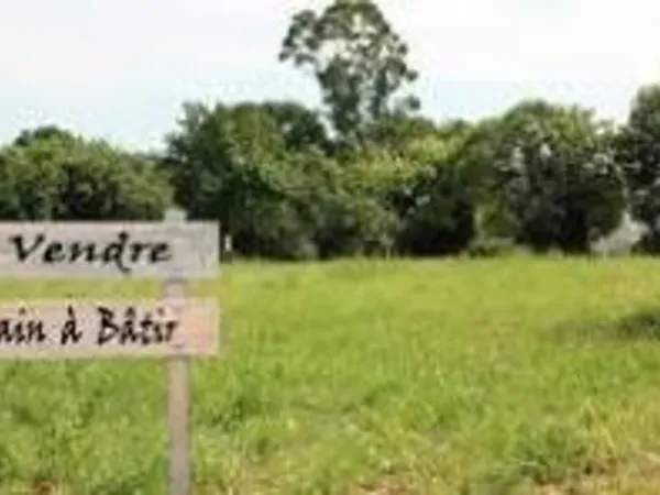 Terrain 18632 m²