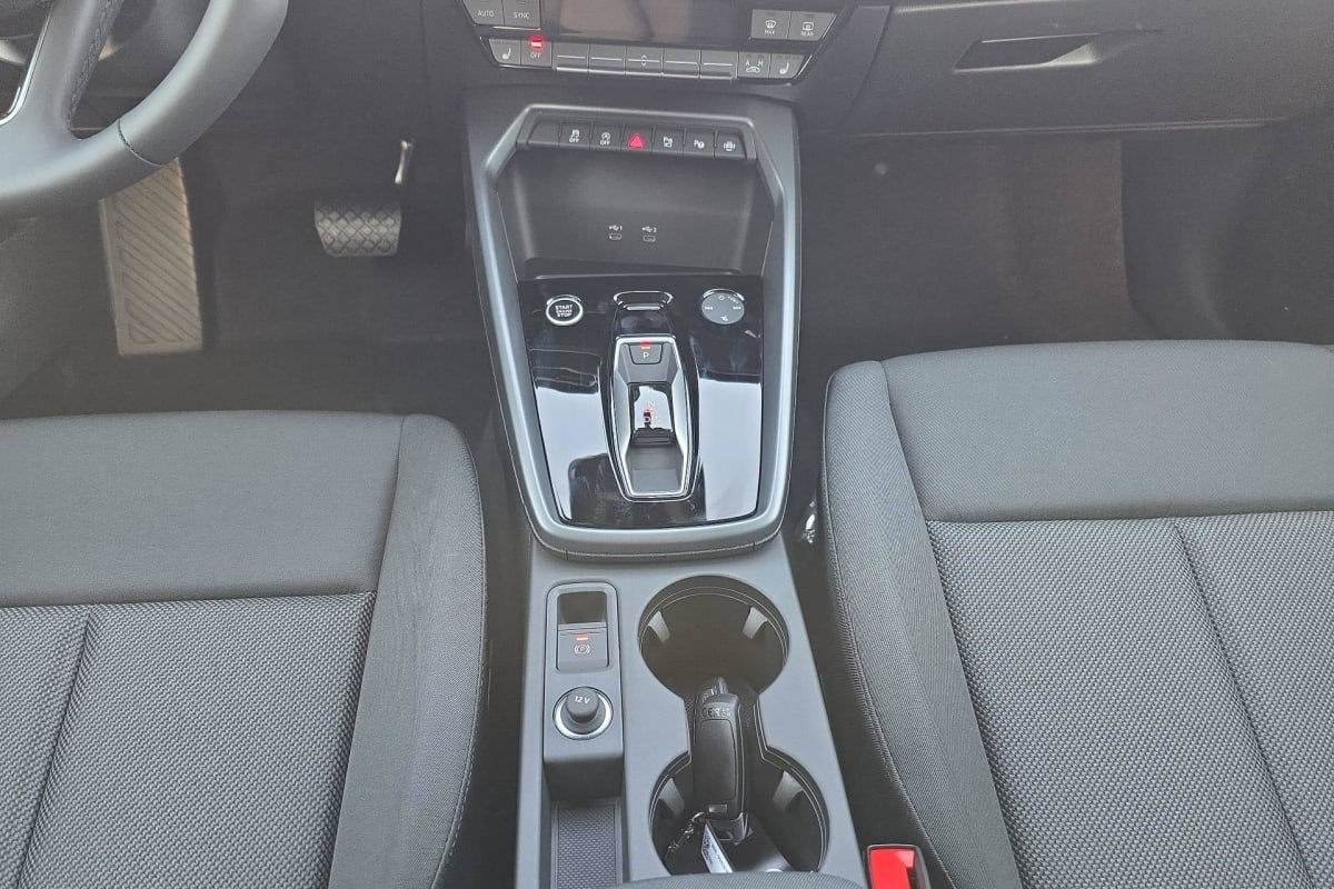 Audi A3 Sportback — photo 17