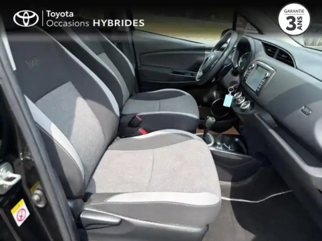 Toyota Yaris 110 vvt-i design 5p — photo 6