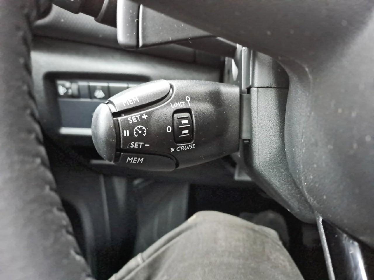 Citroën C5 Aircross hybride 136 e-dcs6 plus — photo 30