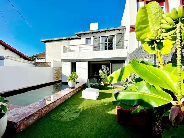 Maison 5 pièces 150 m²