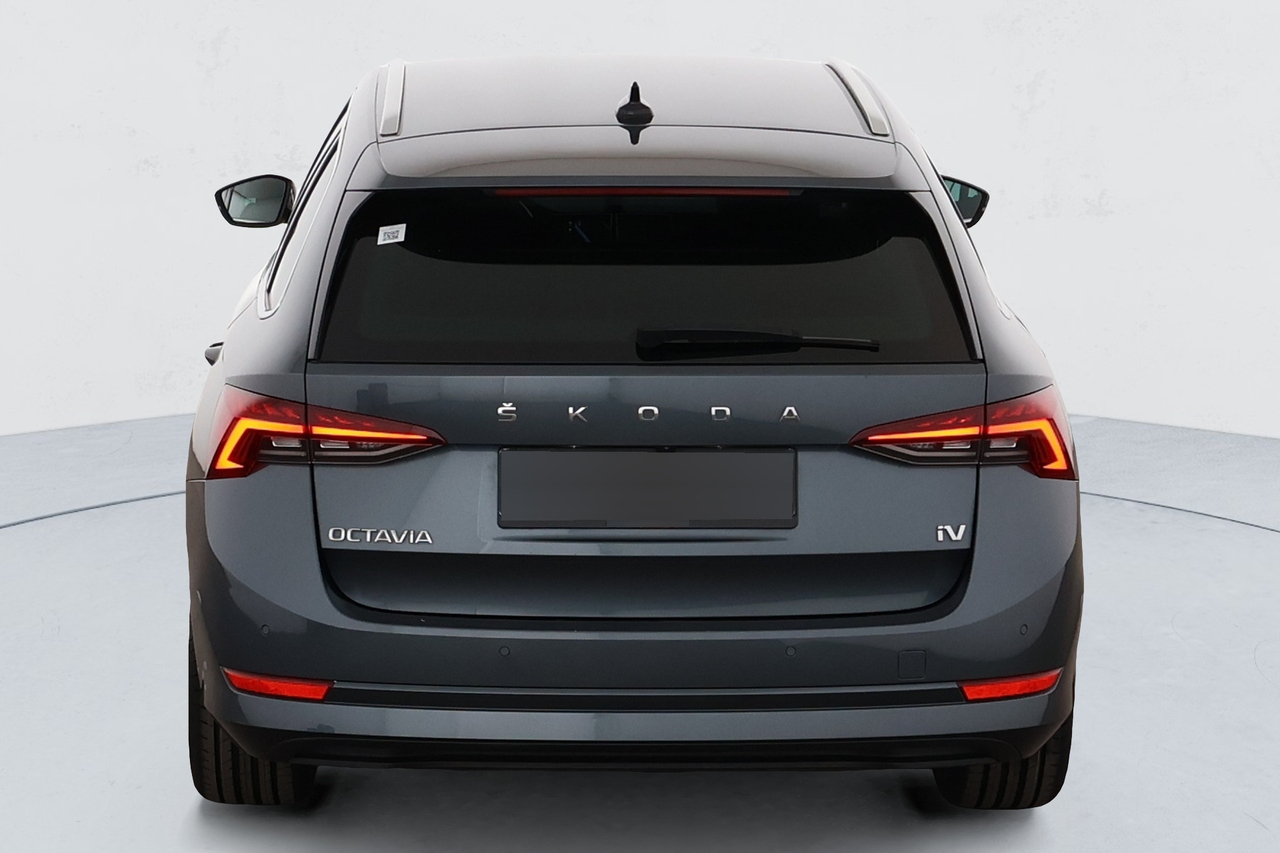 Skoda Octavia Combi — photo 4