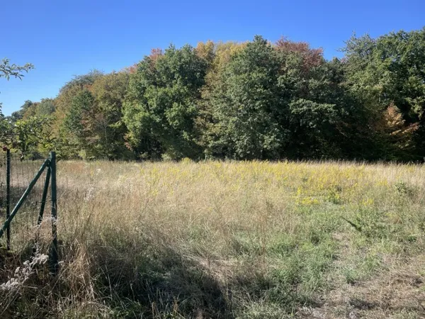 Terrain 420 m²