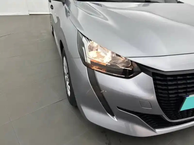 Peugeot 208 puretech 75 s&amp;s bvm5 — photo 88