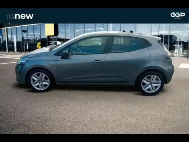 Renault Clio 1.5 blue dci 100ch evolution — photo 14