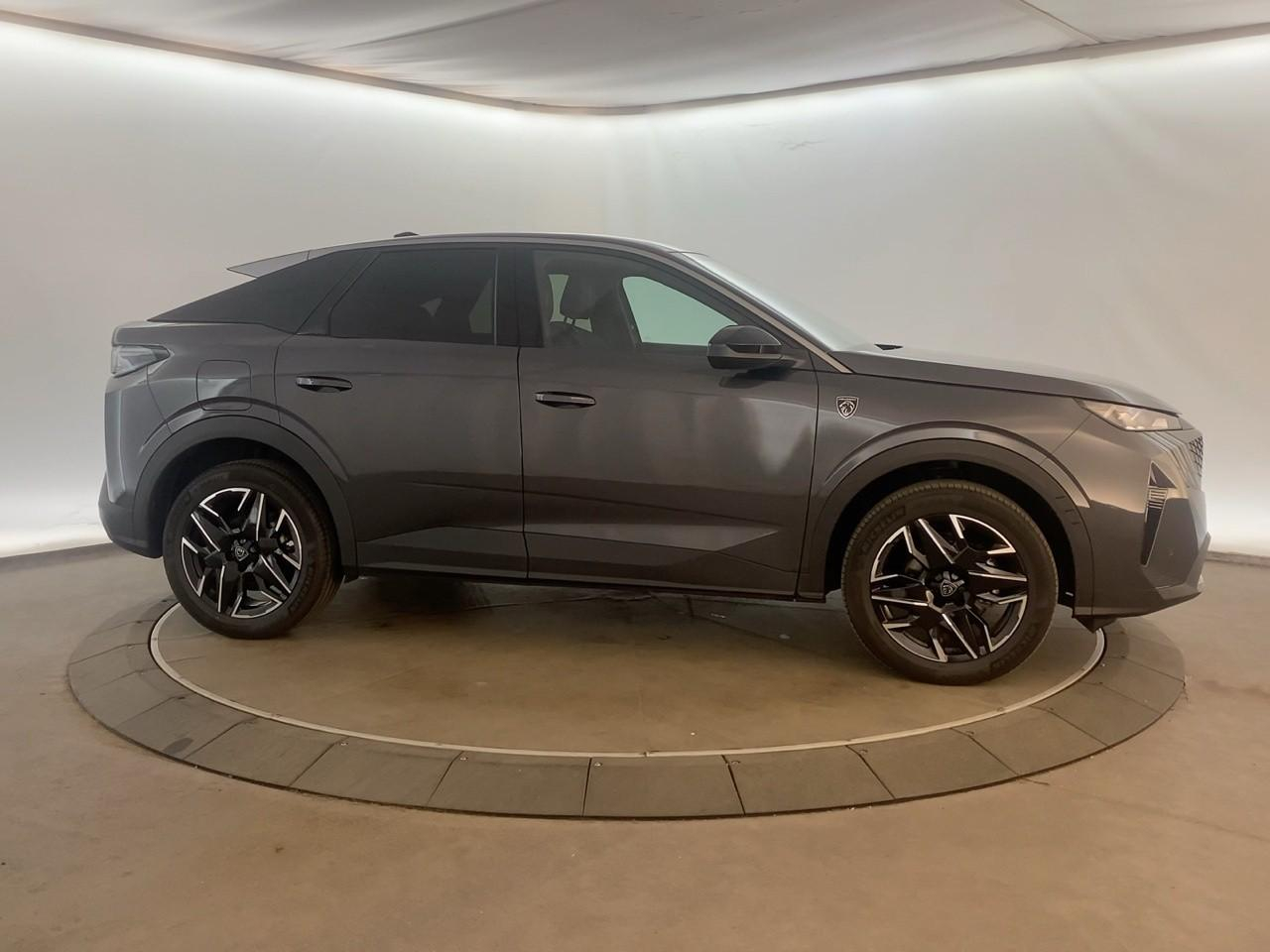 Peugeot 3008 hybrid 145 e-dcs6 gt — photo 4