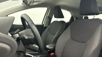 Toyota Yaris 116h Collection 5p MY22 — photo 12