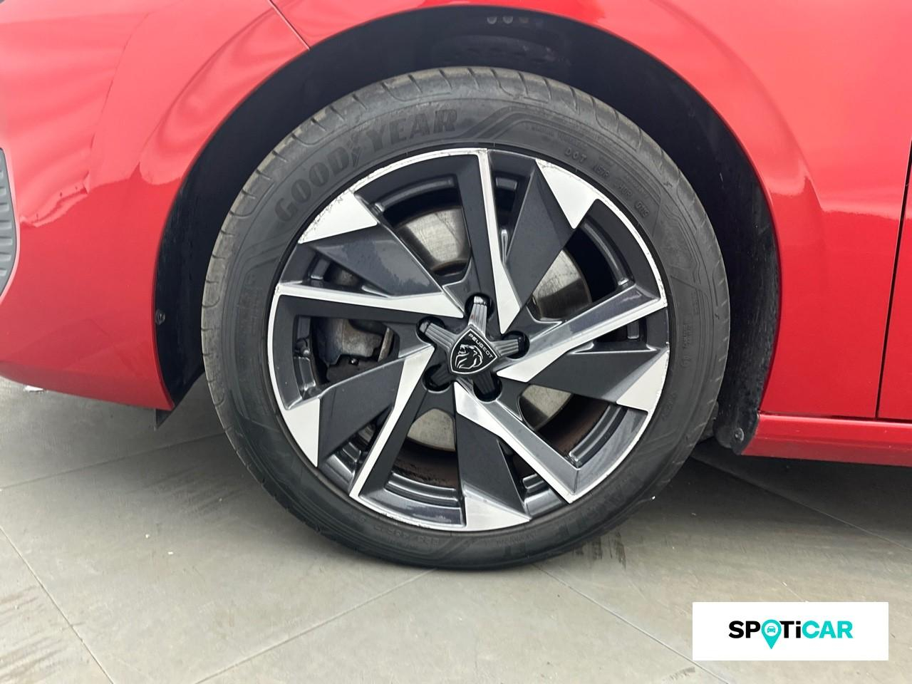 Peugeot 308 nouvelle 308 berline allure pack hybrid 180 e-eat8 — photo 11