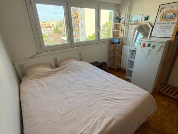 Location d'une chambre pour une Étudiante