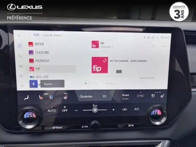 Lexus Rx 450h+ luxe 4wd — photo 11