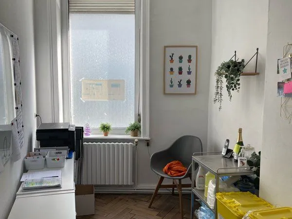 à louer local/ bureau professionnel dans un cabinet médical