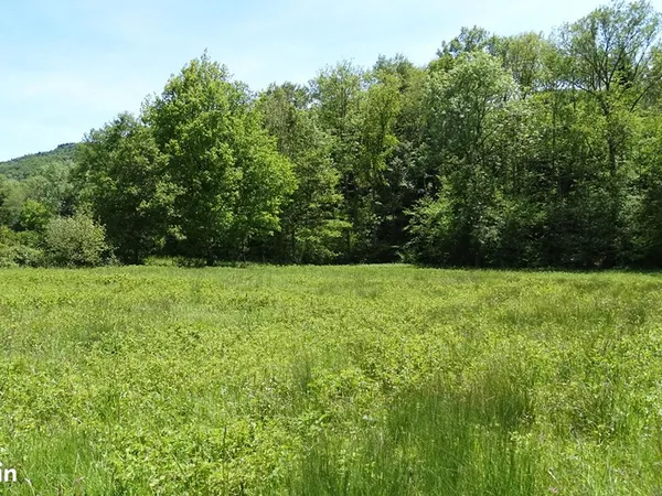 Terrain 3002 m² BENAIX