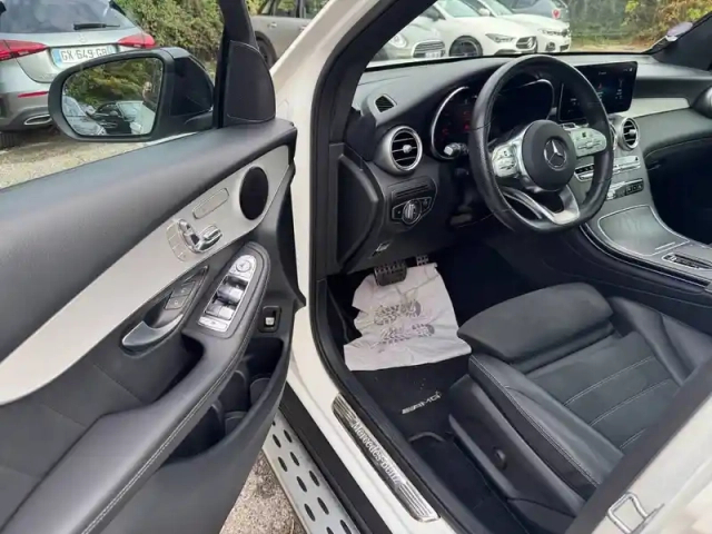 Mercedes Glc 300de 4matic suv amg line — photo 3