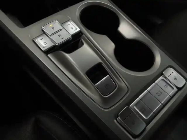 Hyundai Kona electrique 64 kwh - 204 ch — photo 26