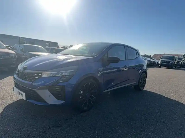 Renault Clio e-tech full hybrid 145