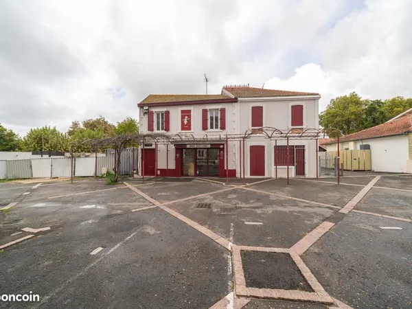 Local commercial 177 m²