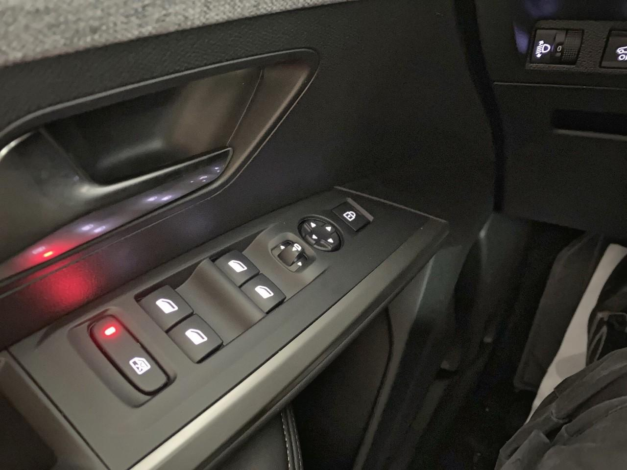 Peugeot 5008 hybrid 145 ch e-dcs6 allure — photo 20