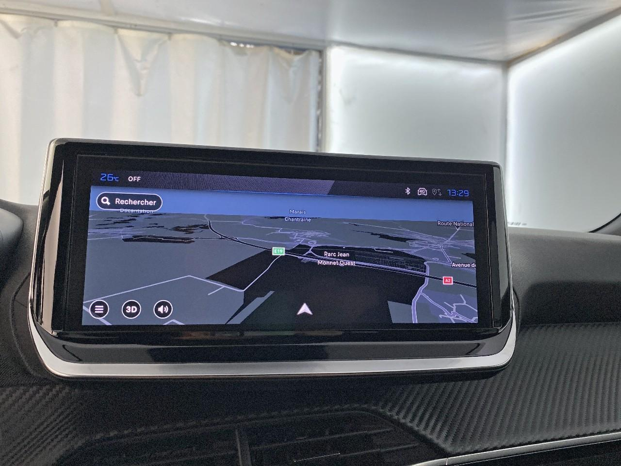 Peugeot 2008 hybrid 145 ch e-dcs6 allure — photo 14
