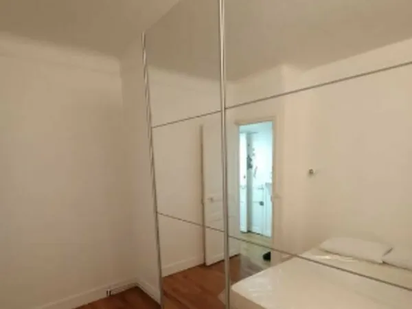 Appartement 2 pièces lumineux situé au 2€ étage