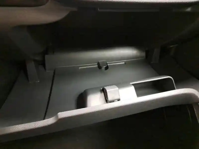 Renault Kangoo blue dci 80 — photo 38
