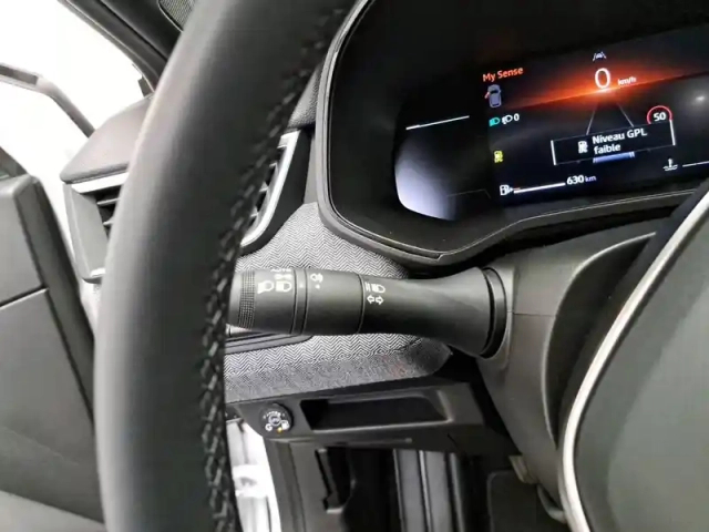Renault Clio eco-g 100 gsr2 — photo 29