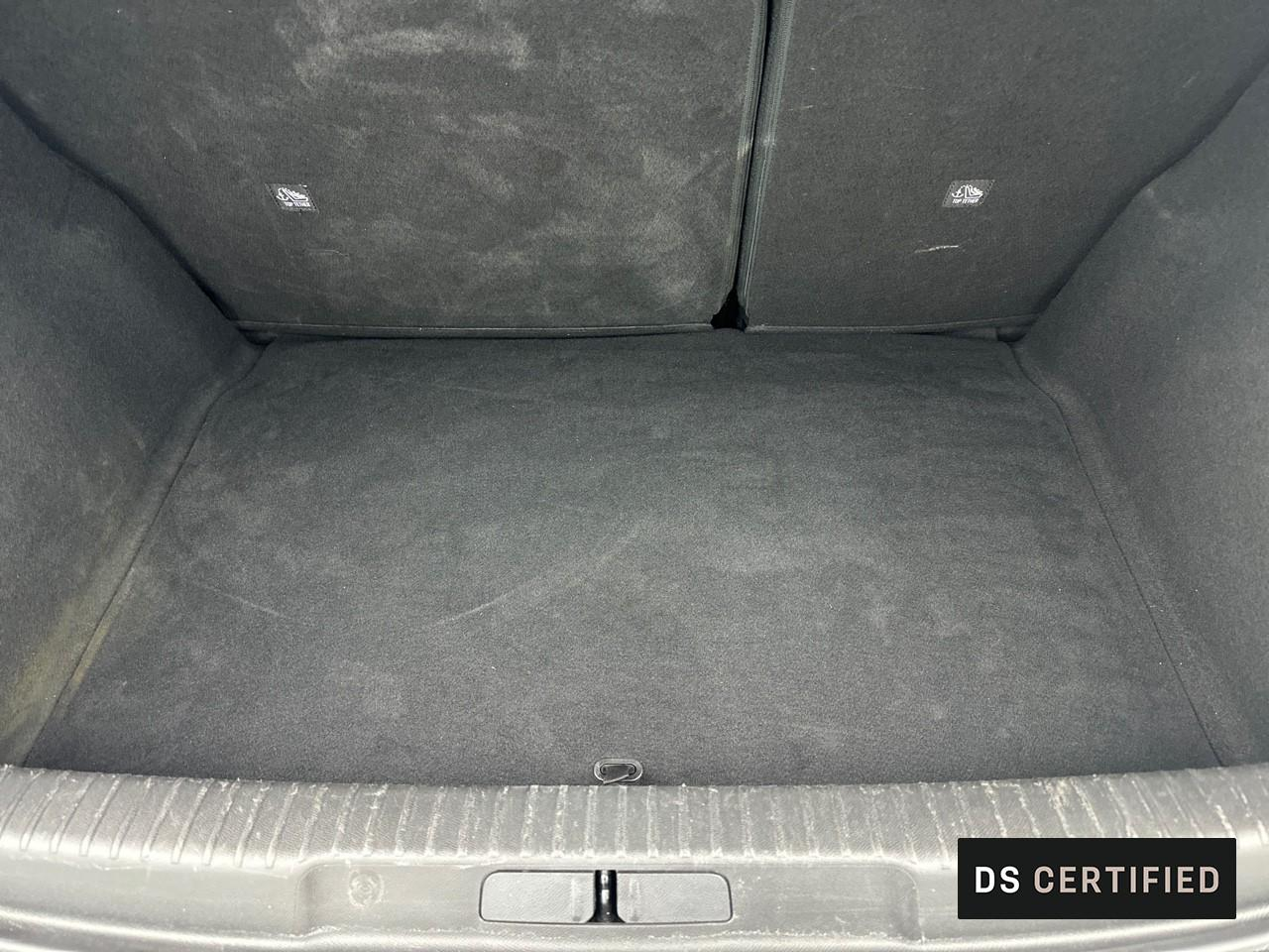 Ds Ds 3 crossback puretech 130 eat8 performance line+ — photo 14