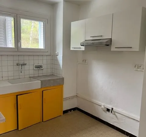 LONS Fontaine aux daims Appartement T4