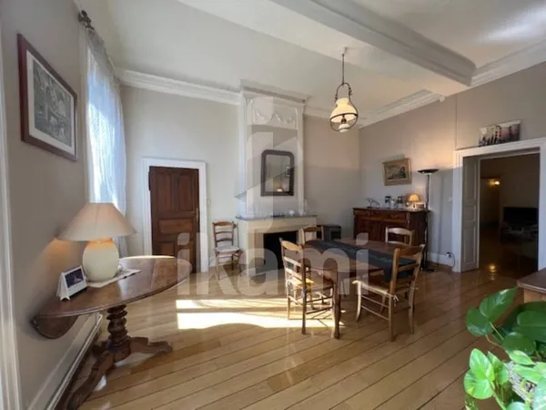 Appartement 5 pièces 152 m²