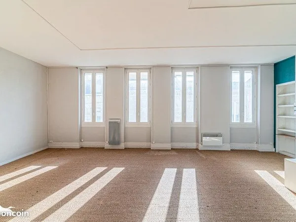 Appartement 4 pièces 126 m²