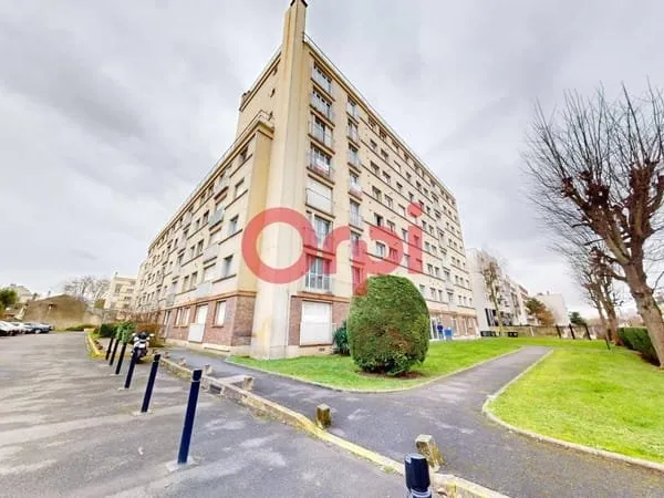 Studio 1 pièce 33 m²