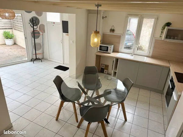 Appartement T3 avec terrasse