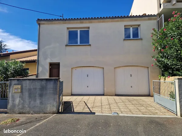 Maison - 3 pièces avec deux garages - 70m² habitables - Bordeaux Caudéran