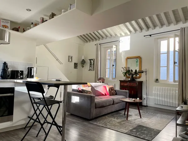 Location meublée - T2 Duplex de caractère Intra-Muros Avignon