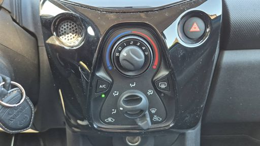 Citroen C1 1.0 VTi 72 - Feel – 2021 – 66038 km – Essence – Boîte Manuelle — photo 18