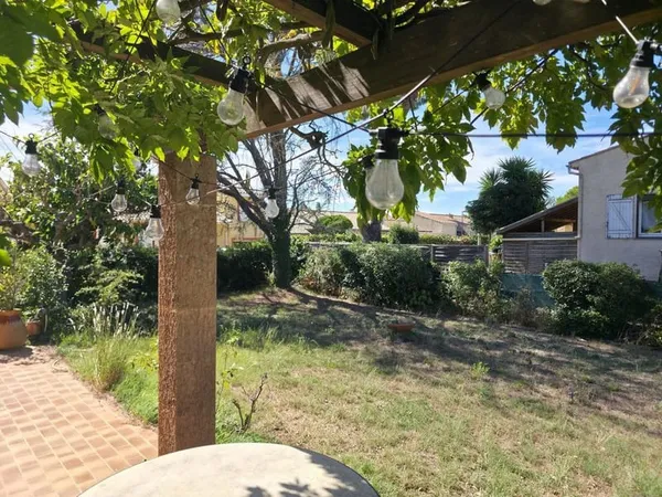 Maison individuelle avec grand jardin arboré  SAINT-THIBÉRY (34630)