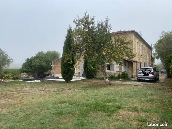 Très belle maison pierre avec dépendance