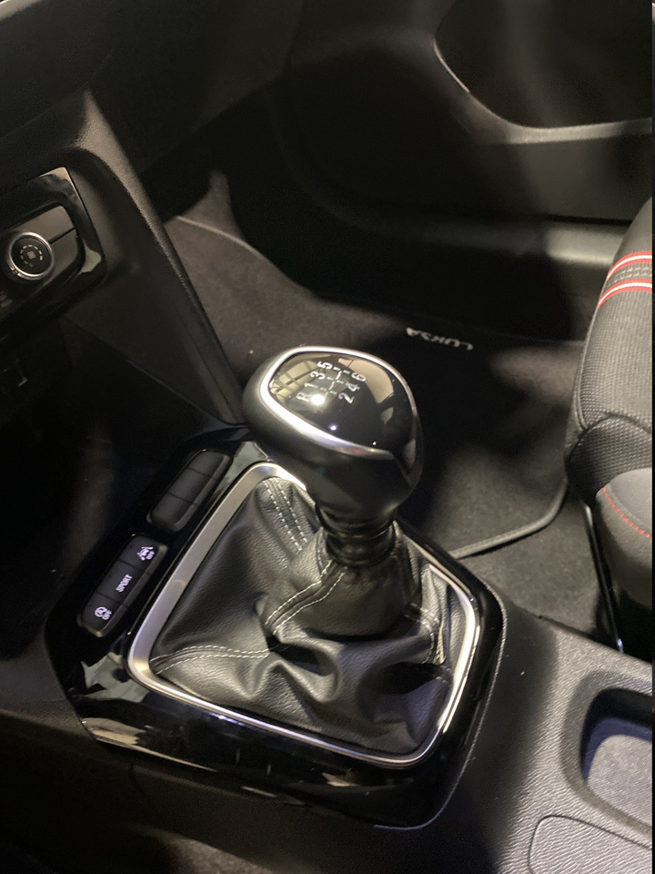 Opel Corsa — photo 45