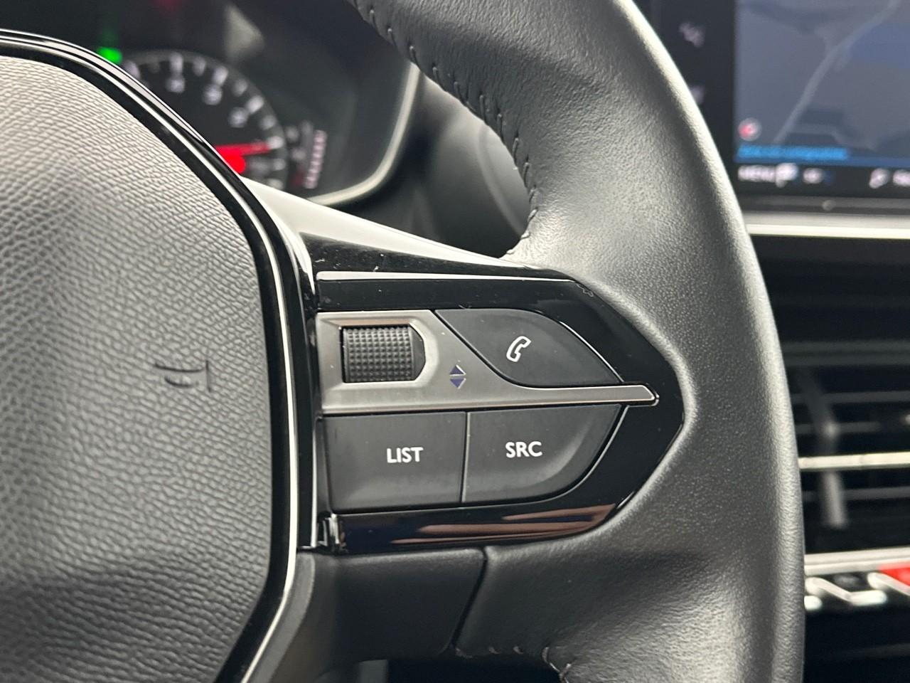 Peugeot 208 puretech 75 s&s bvm5 active pack — photo 19