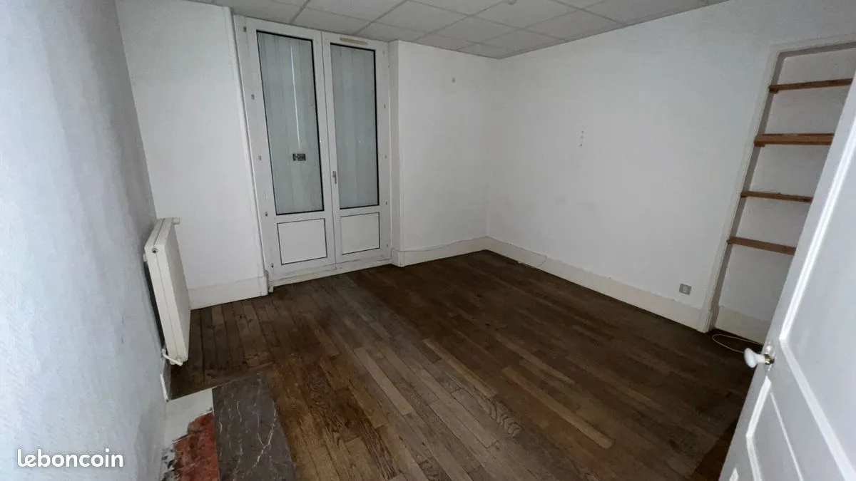 Photo 3