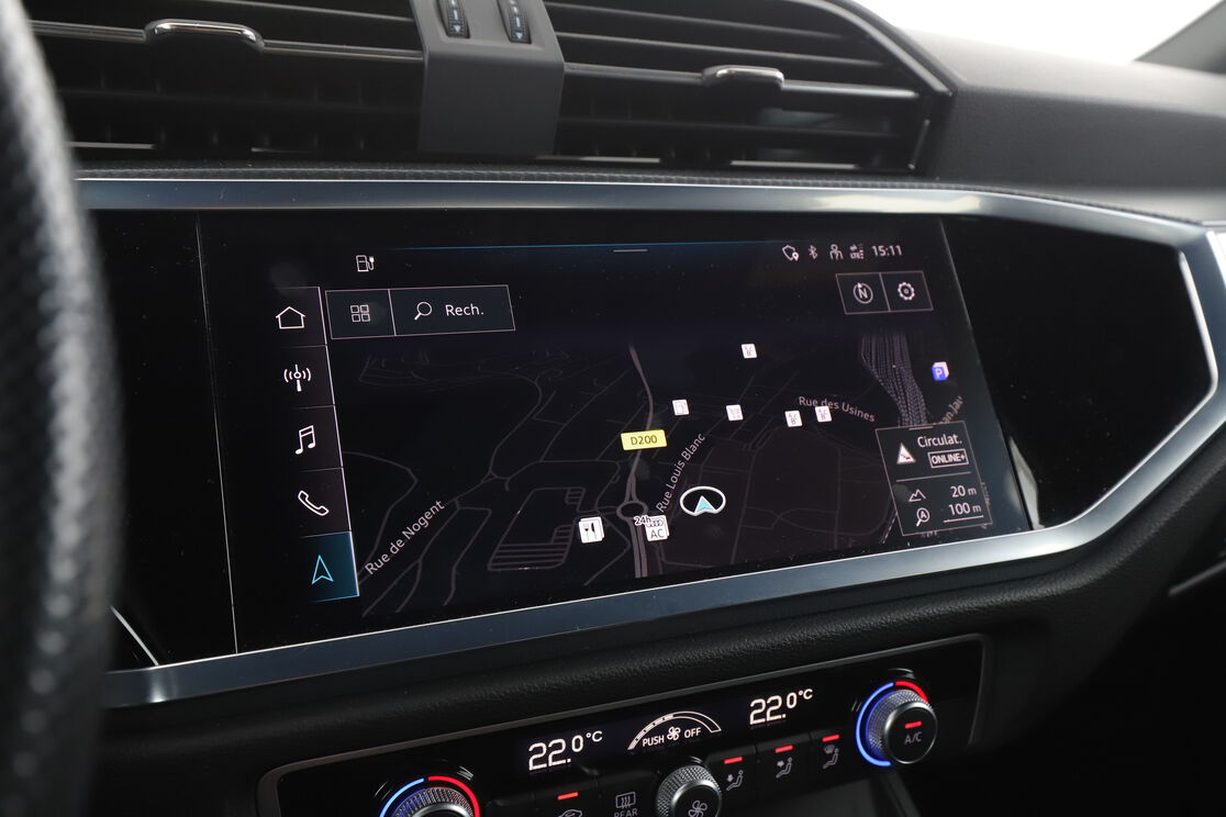 Audi Q3 Sportback 45 TFSIe S Line S Tronic — photo 13