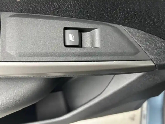 Peugeot 3008 hybrid 136 e-dcs6 — photo 105