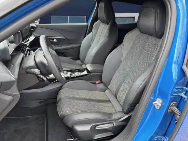 Peugeot 2008 electrique 136 ch — photo 14