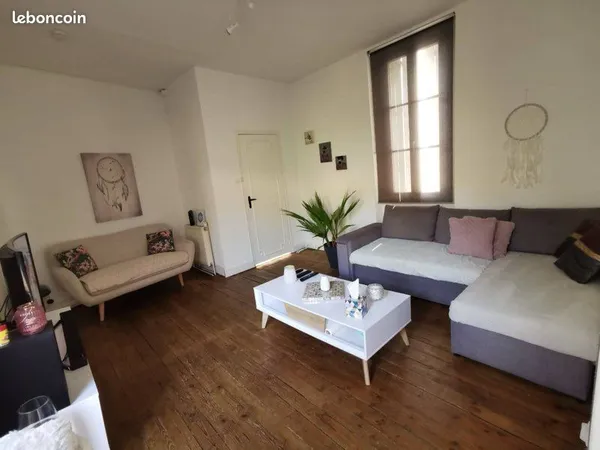 Maison avec cour