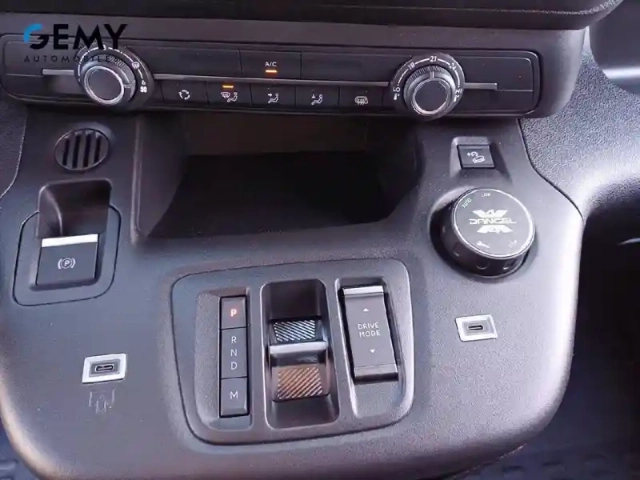 Citroën Berlingo van taille m 1000kg bluehdi 130 s&amp;s eat8 — photo 14